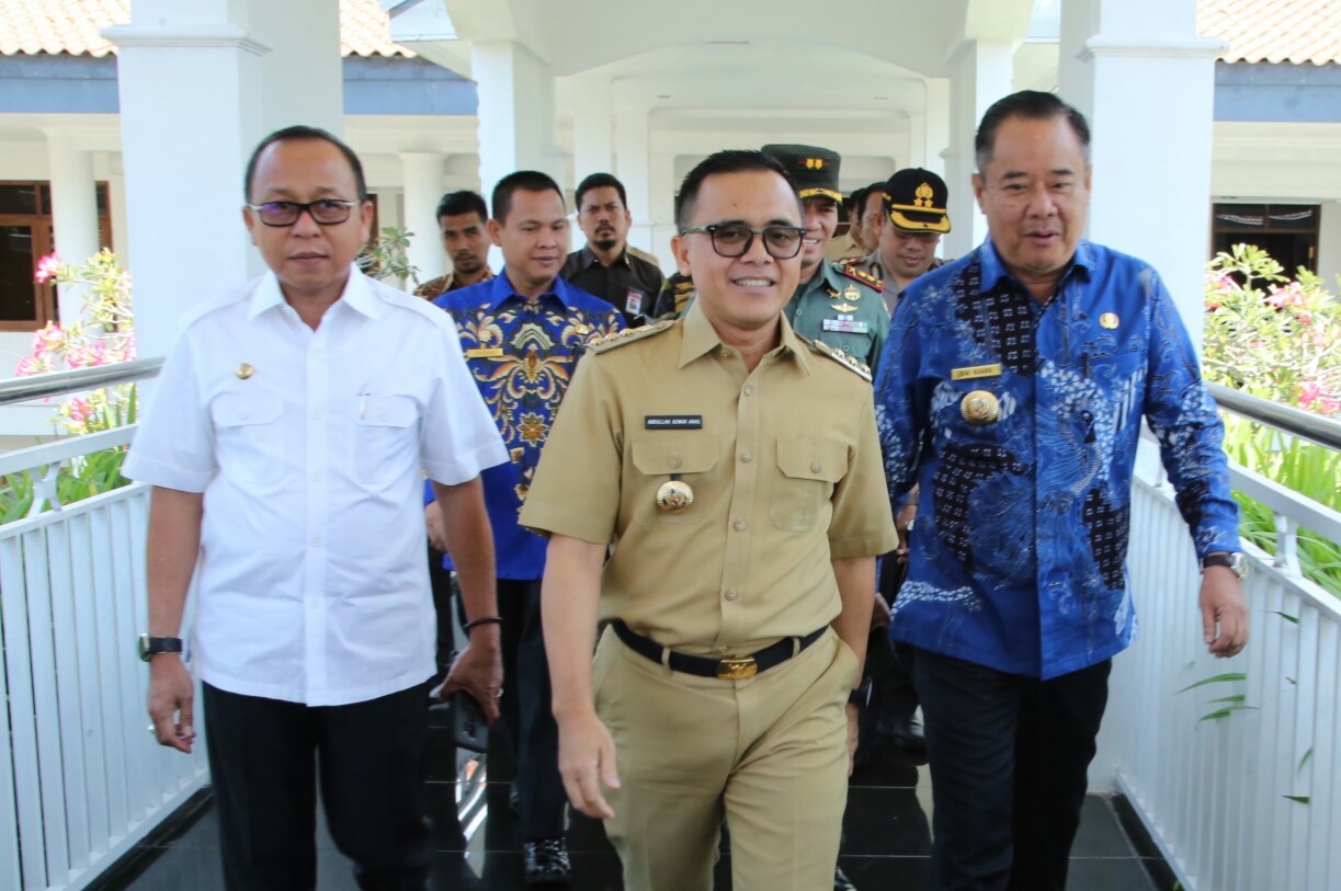 Abdullah Azwar Anas Resmi Jadi MenPAN-RB, Agus Ambo Djiwa: Selamat Bekerja Sahabatku